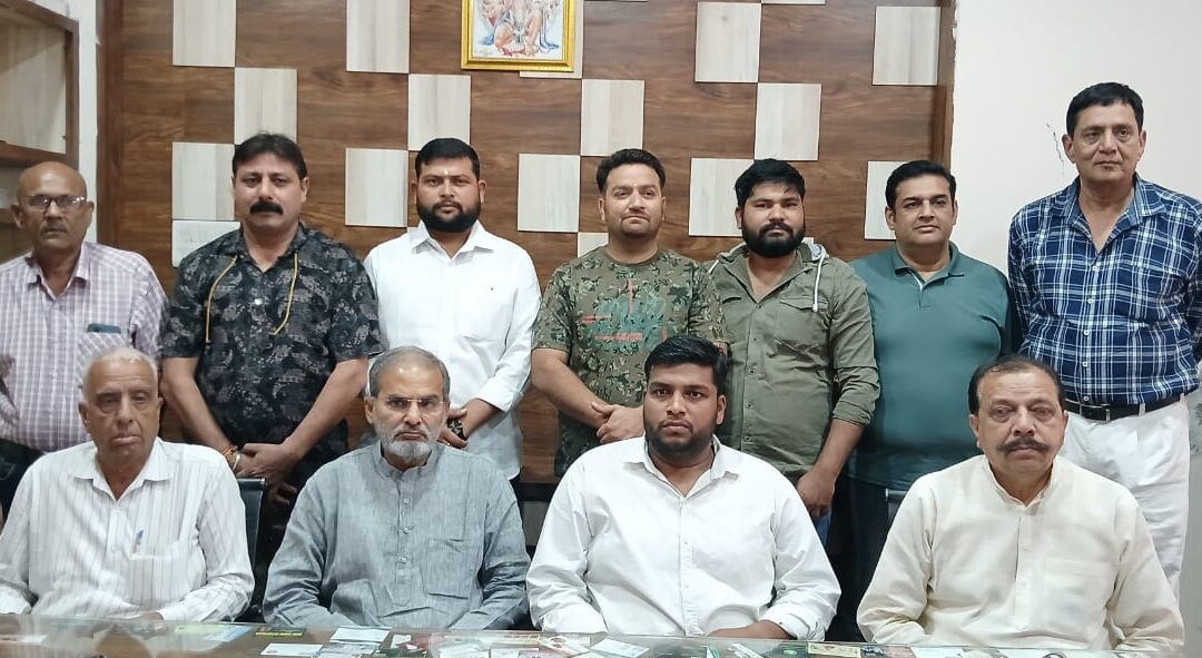 साहित्य को समर्पित है खड़खड़ी महोत्सव (कवि विकास विजय)